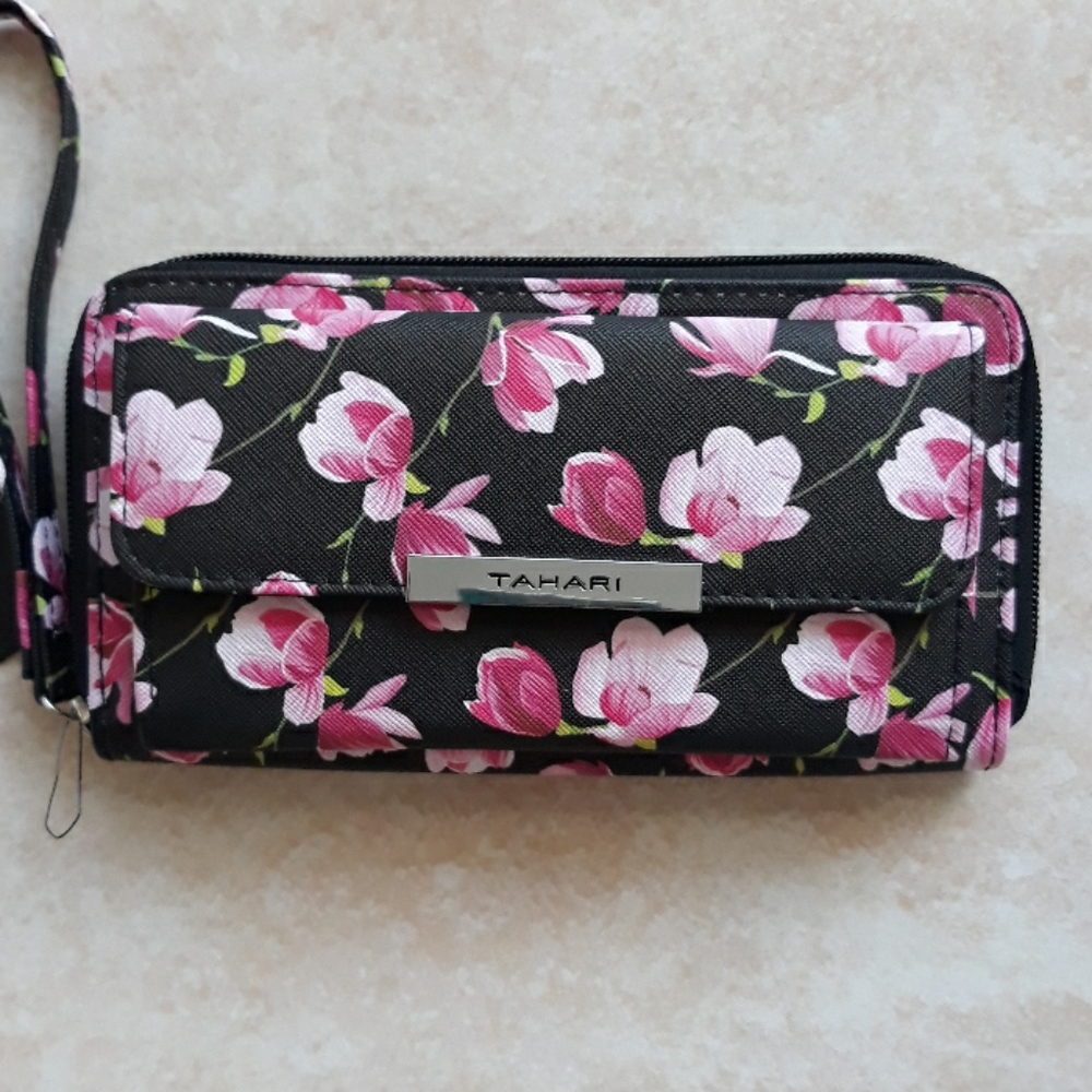 3x*Host Pick*Tahari RFID pretty wristlet - Picture 1 of 16